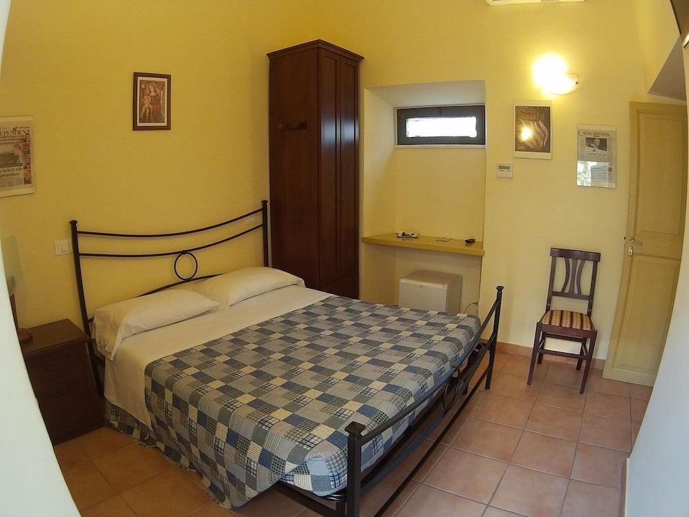 Camere Del Re Тарквиния Экстерьер фото